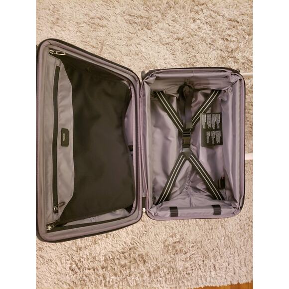 NEW TUMI International Front Pocket Expandable 4 Wheeled Carry-On BLACK GRAPHITE - Picture 8 of 13